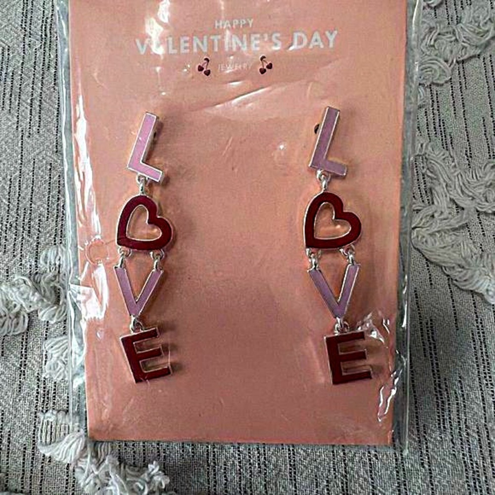 Love Long Dangle Post Pink Red Heart Earrings Post